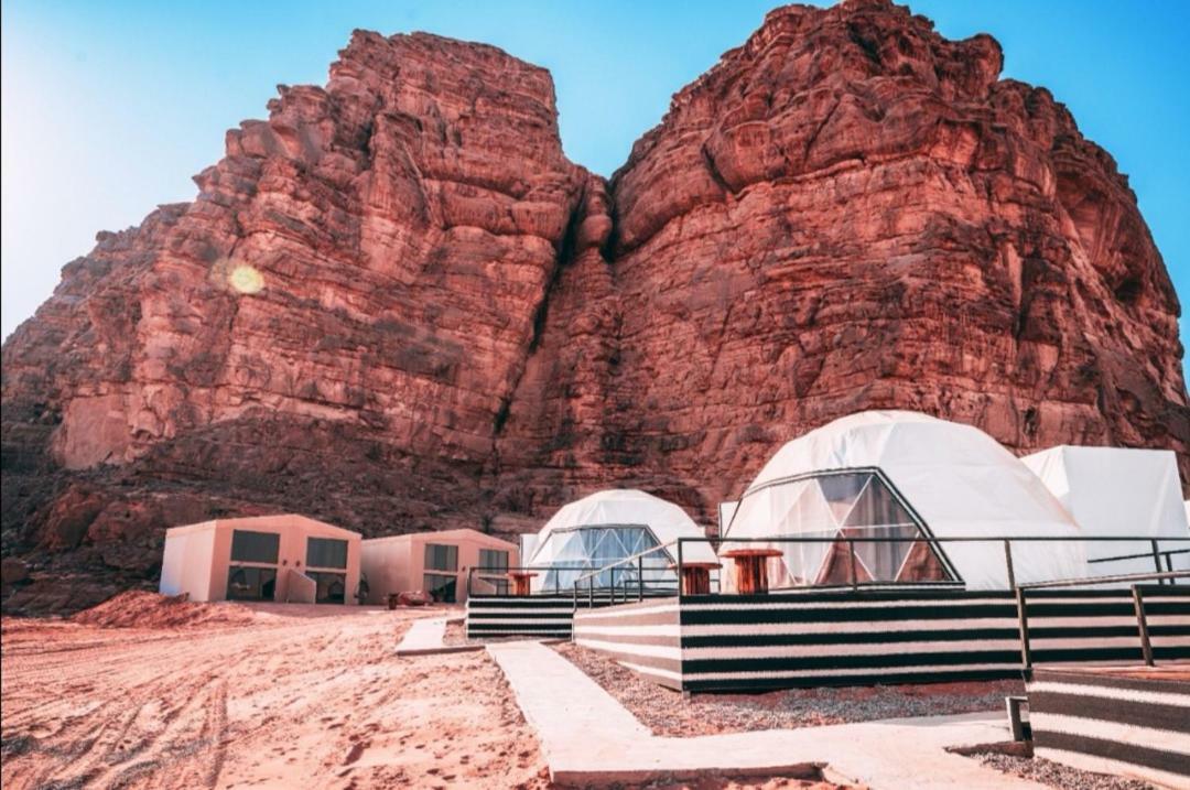 Zeina Desert Lodge Wadi Rum Exteriör bild